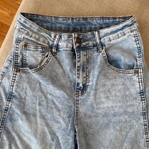 GRAPENT Wide Leg Barrel Jeans | High Waisted Barrel Denim | Size S